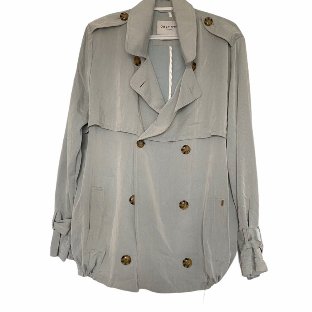 Obey Propaganda short trench jacket in Sage Green/Light Gray with great buttons